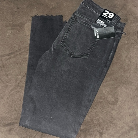 Joe’s Jeans - Picture 1 of 5